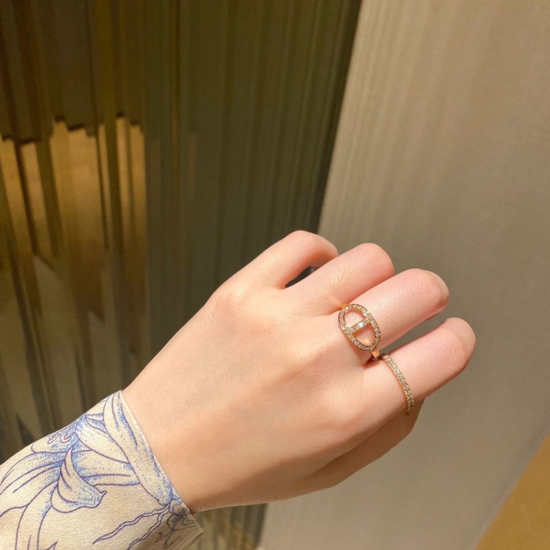 H**mes rings